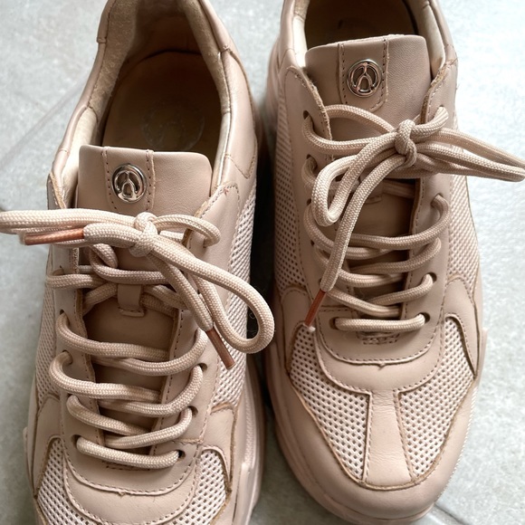 THE WISHBONE COLLECTION / PINK PLATFORM SNEAKERS - Picture 4 of 7